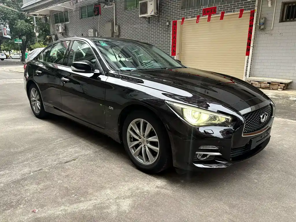 Infiniti Q50 2015 — фото 2