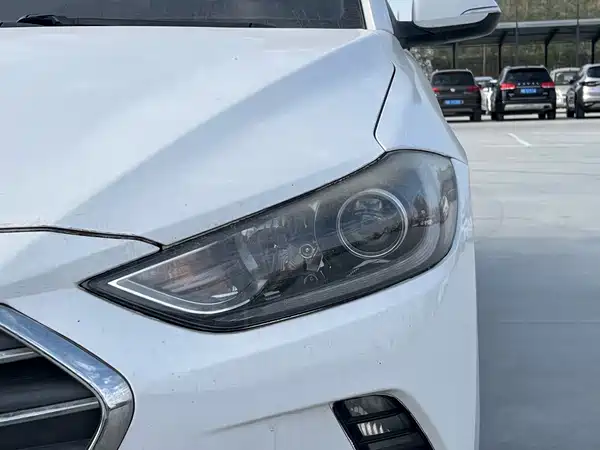 Hyundai Celesta 2018