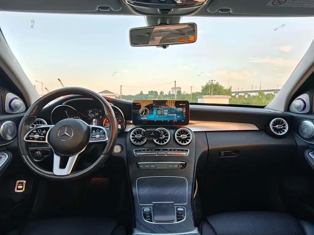 Mercedes-Benz C-Class 2019