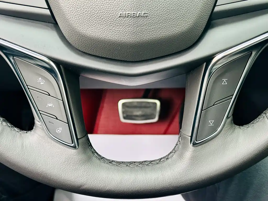 Cadillac XT5 2022 — фото 14