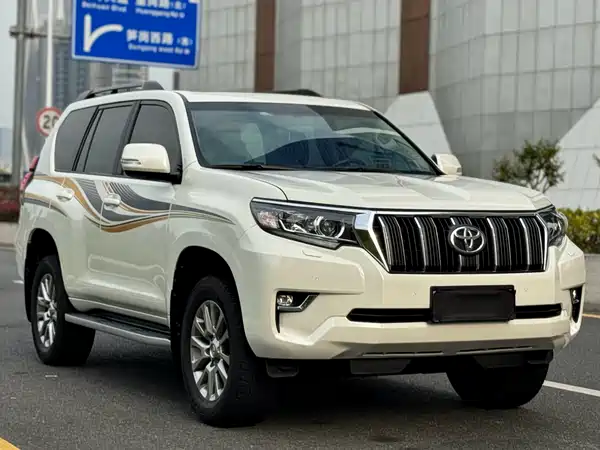 Toyota Prado 2018