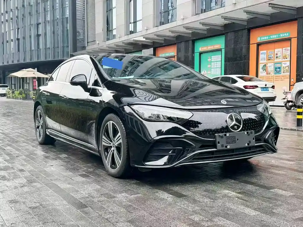 Mercedes-Benz EQE 2025 — фото 3