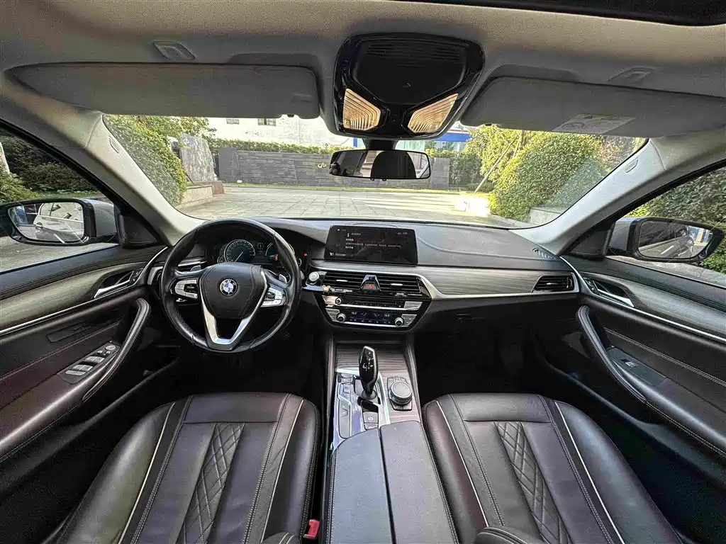 BMW 5 Series 2018