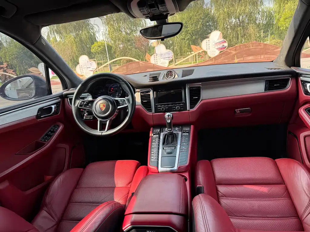 Porsche Macan 2015 — фото 9