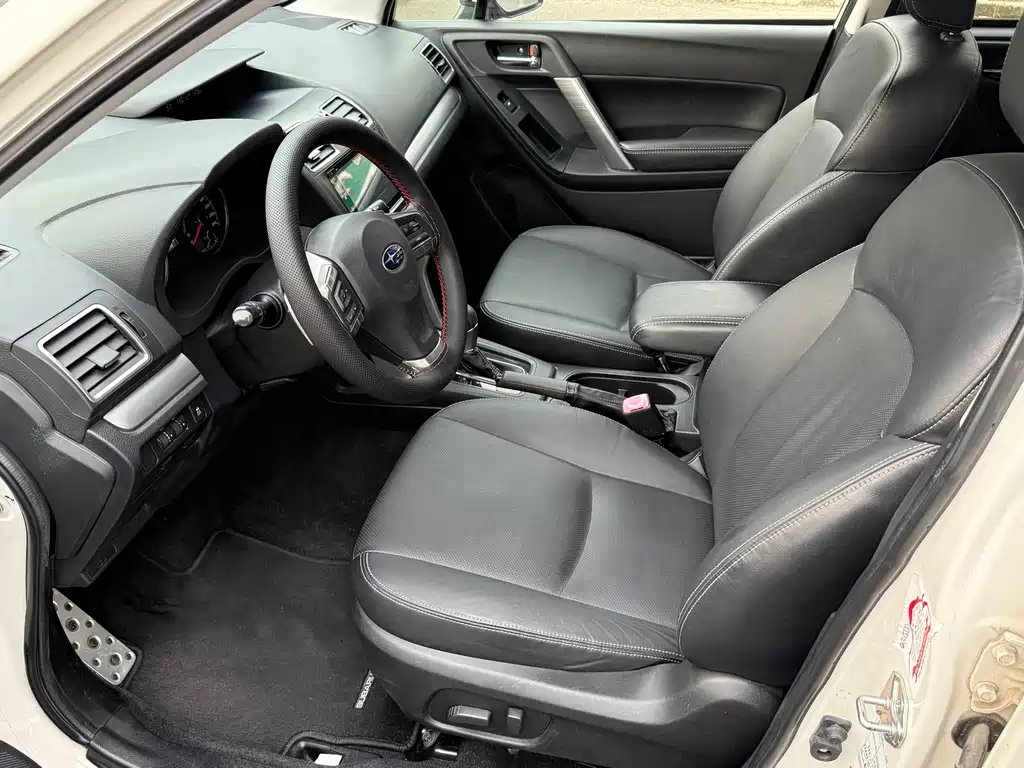 Subaru Forester 2015