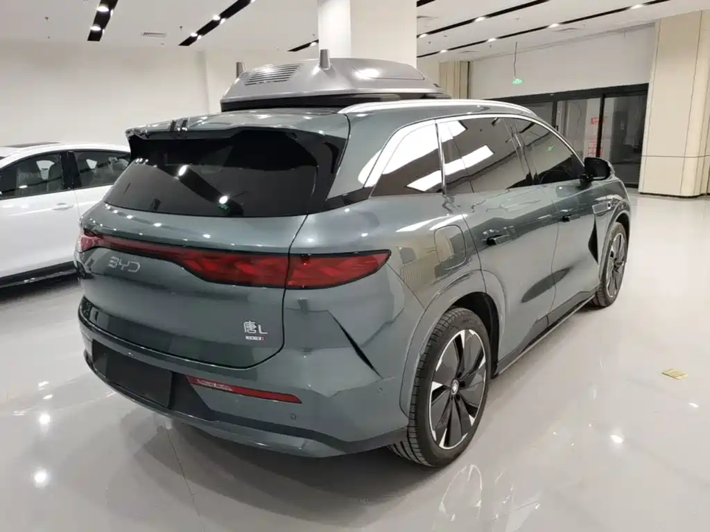 BYD Tang L 2025