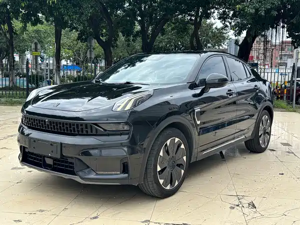 Lynk & Co 05 EM-P 2021