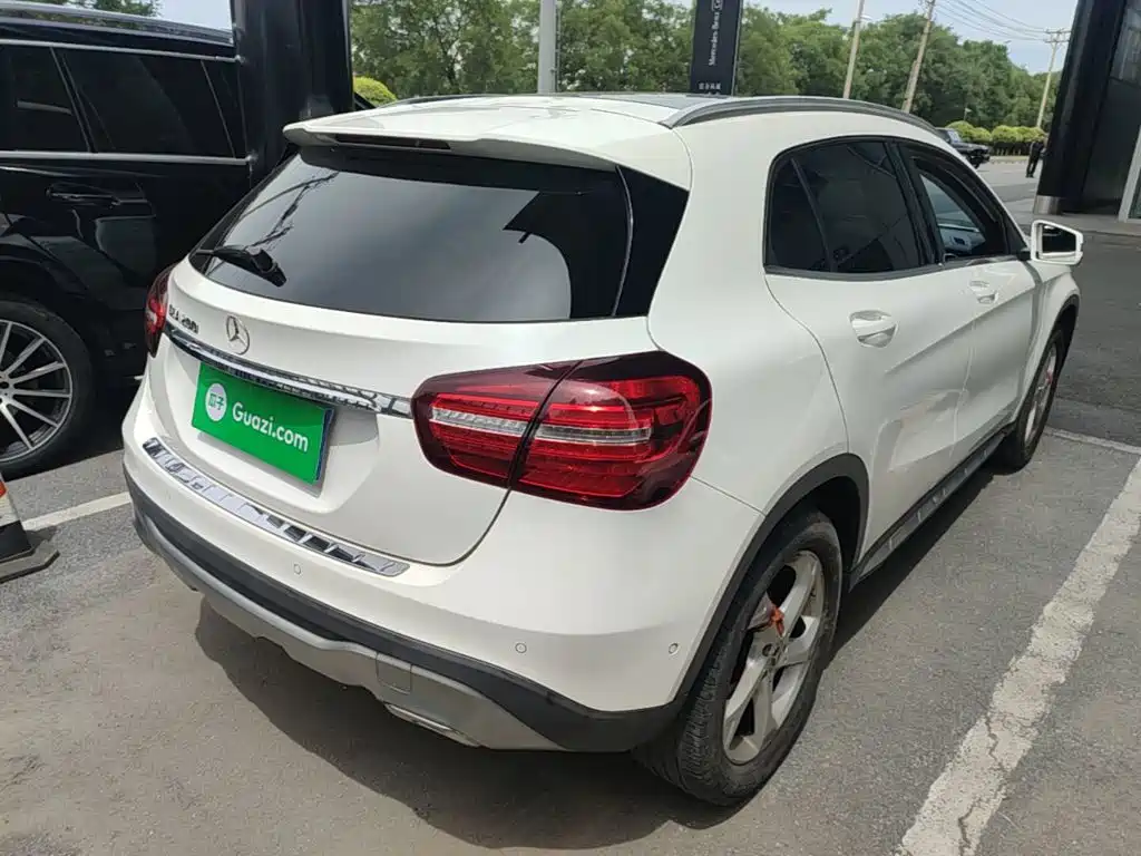 Mercedes-Benz GLA 2018