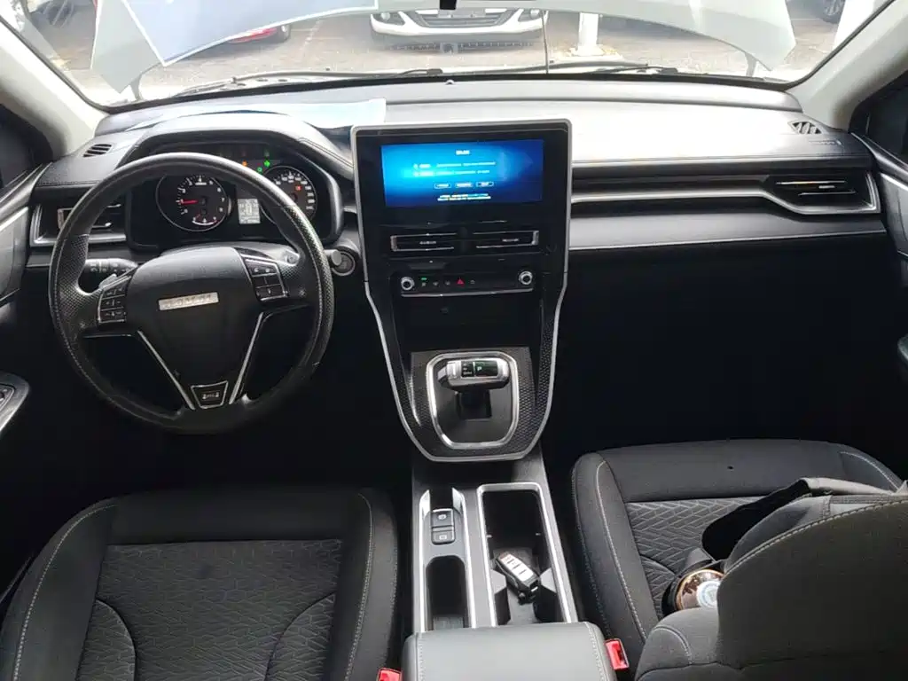 Haval M6 2023 — фото 10