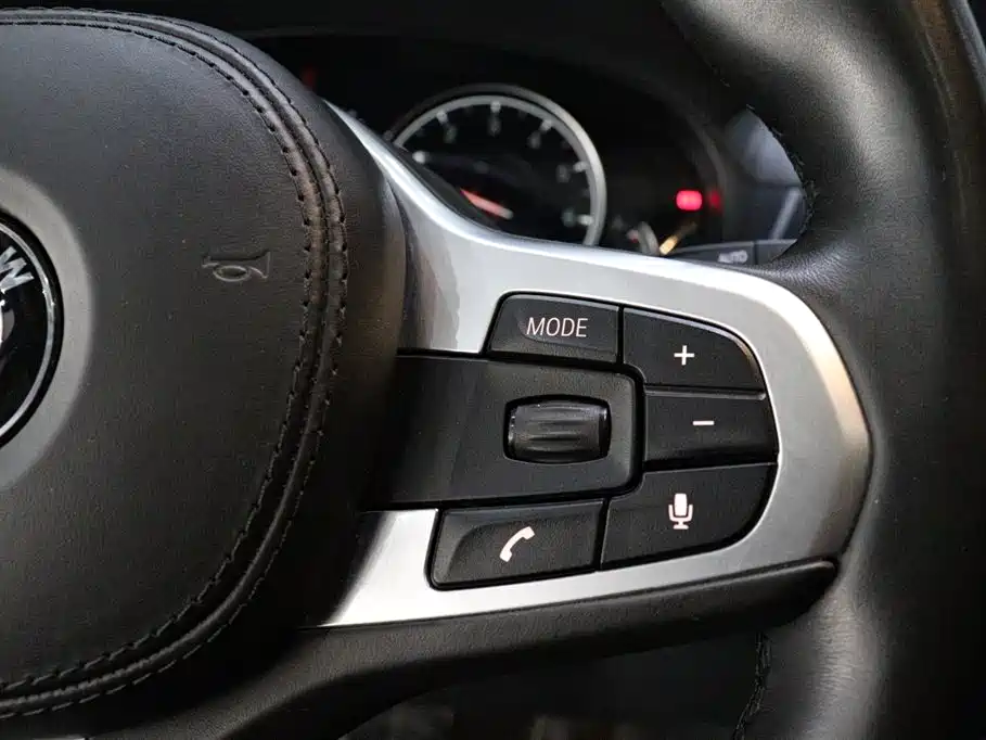 BMW X3 2018 — фото 14