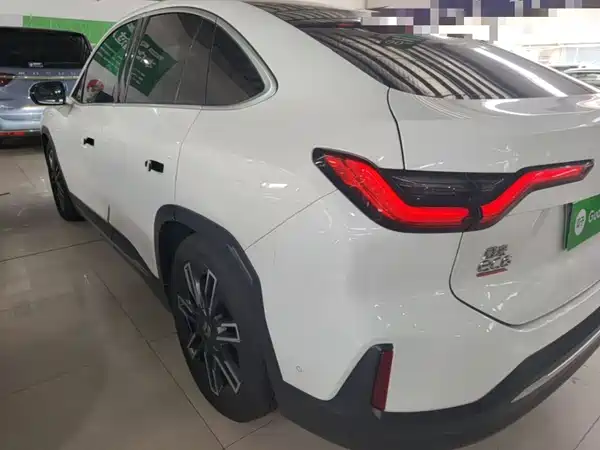 NIO EC6 2021