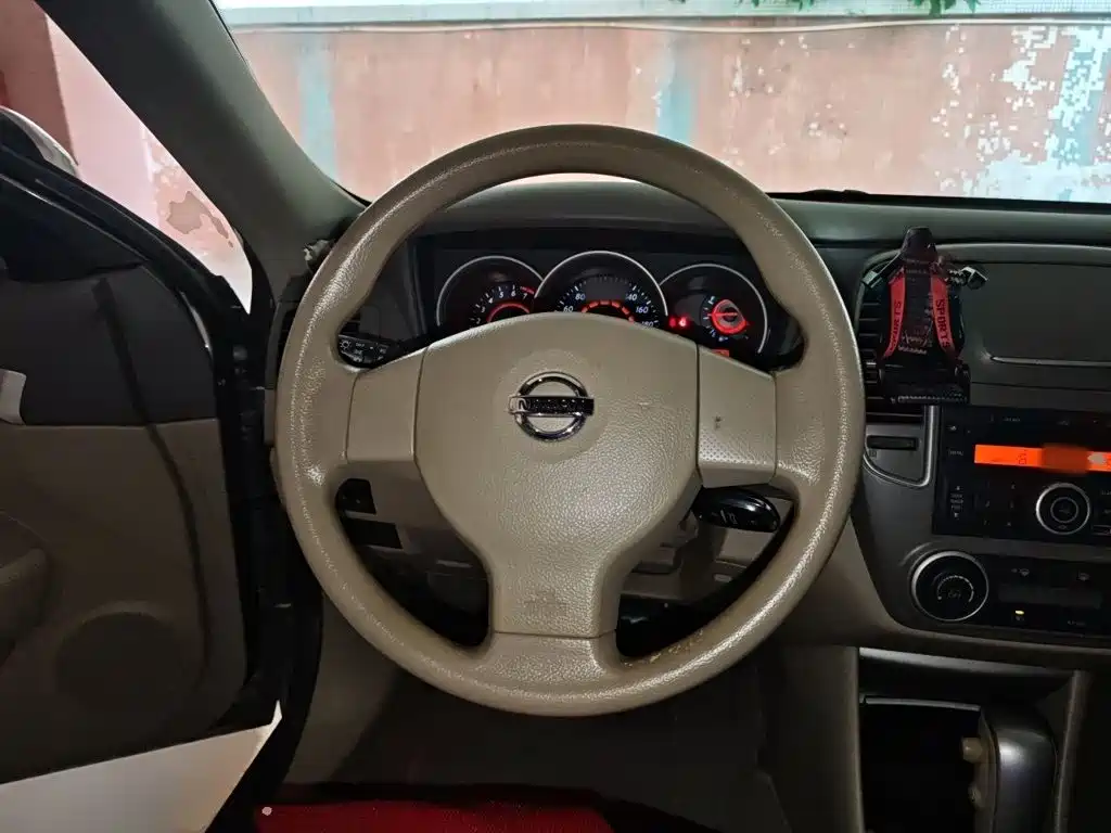 Nissan Sylphy 2015 — фото 3