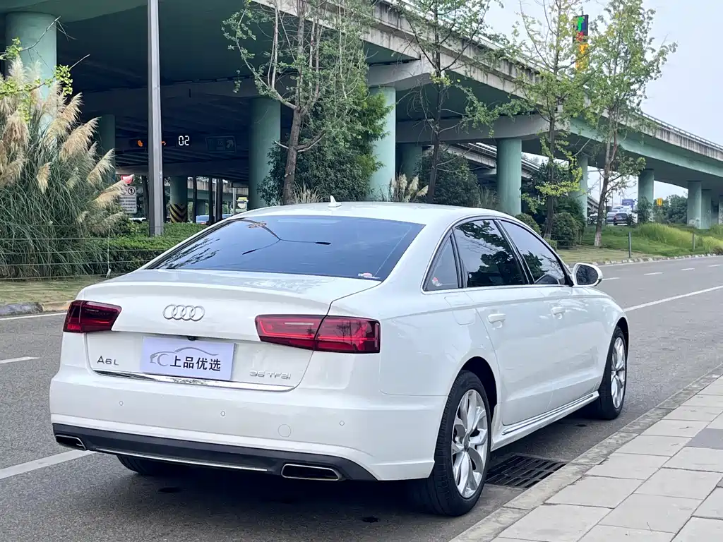 Audi A6L 2017 — фото 24