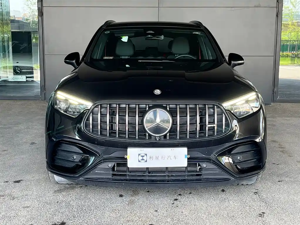 Mercedes-Benz GLC AMG 2025 — фото 2