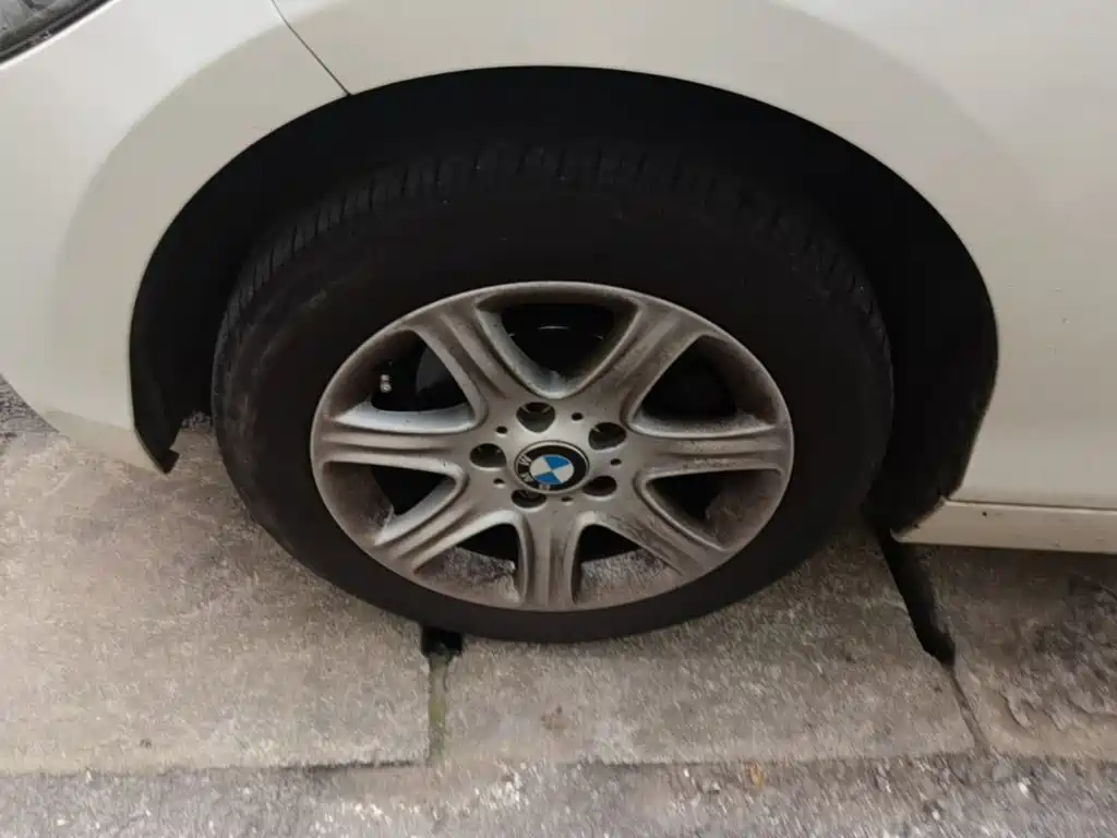 BMW 1 Series 2015 — фото 23
