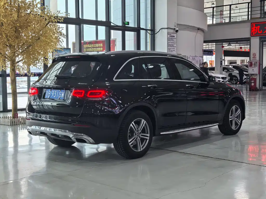 Mercedes-Benz GLC 2020 — фото 9