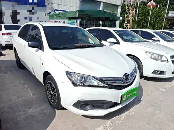 BYD F3 2021