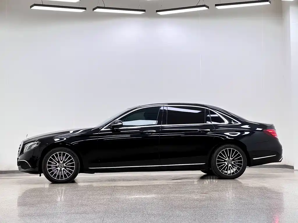 Mercedes-Benz E-Class 2020 — фото 4