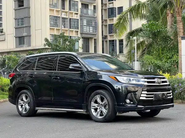 Toyota Highlander 2018