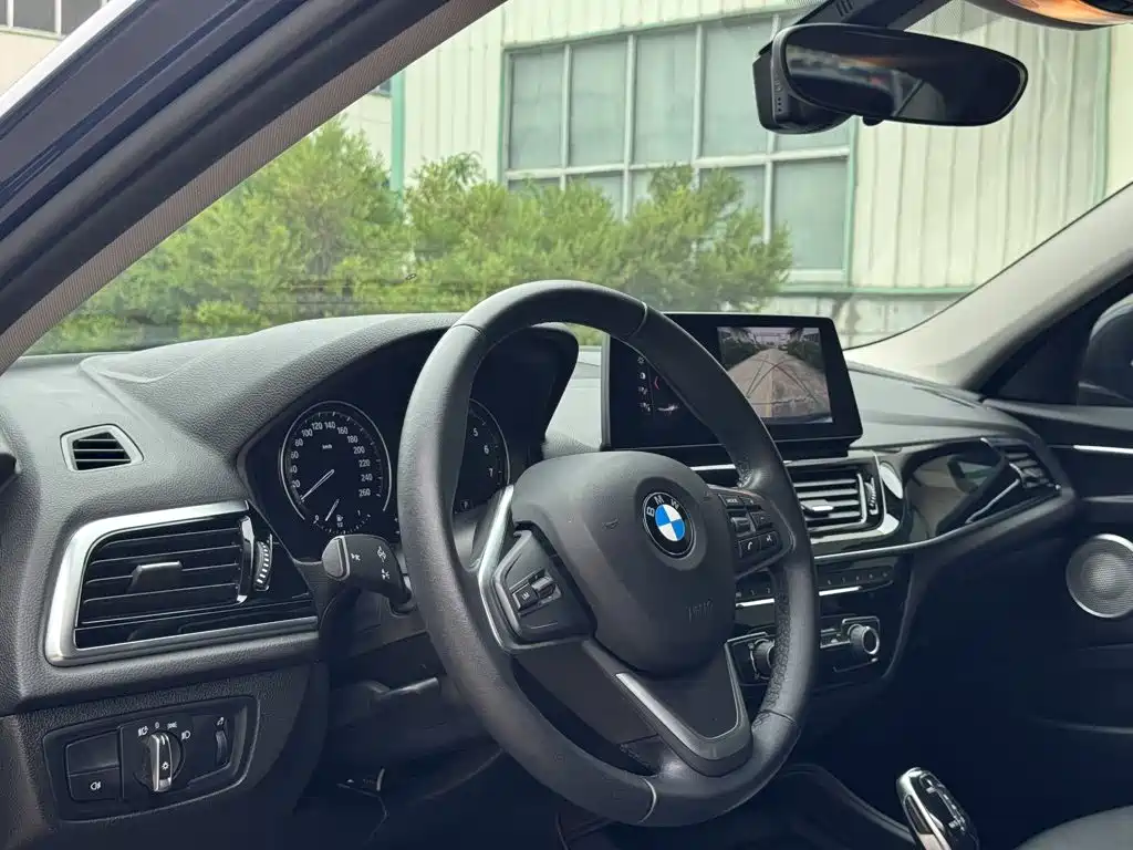 BMW 1 Series 2022