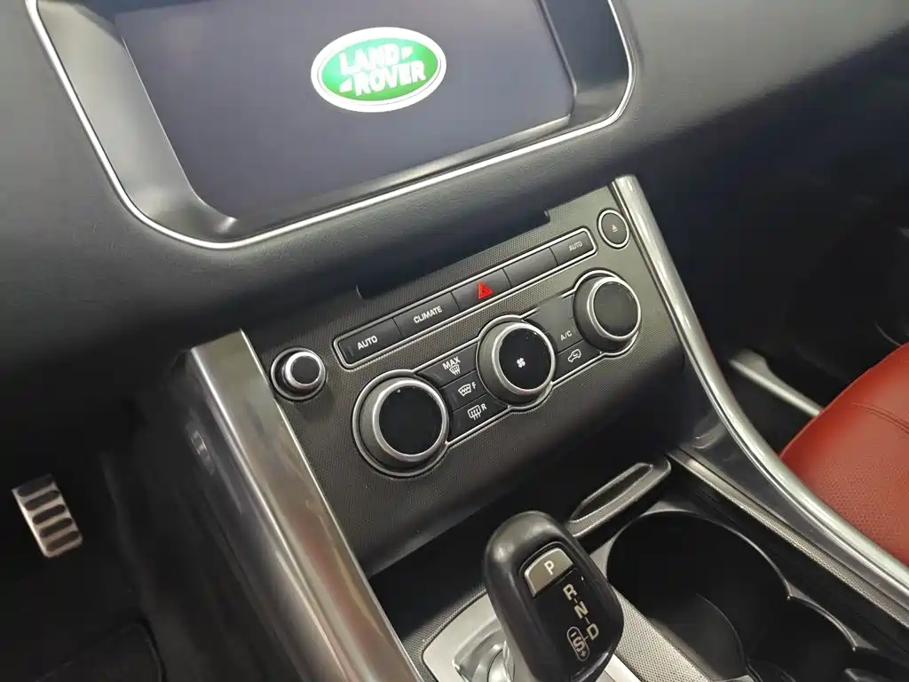 Land Rover Sport 2017
