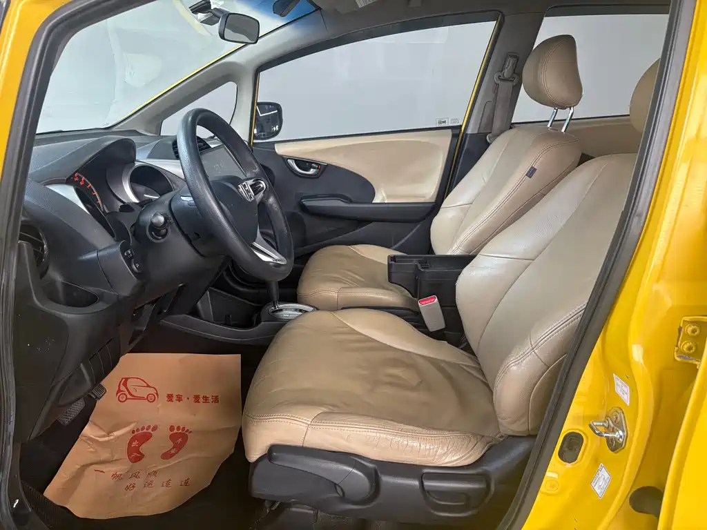 Honda Fit 2008 — фото 14