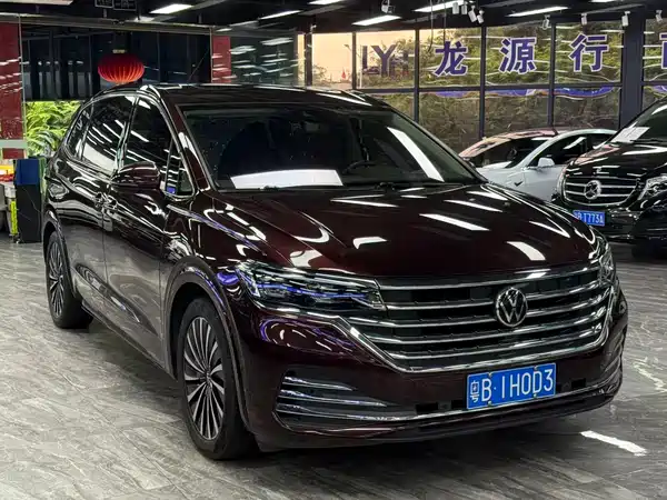 Volkswagen Viloran 2021