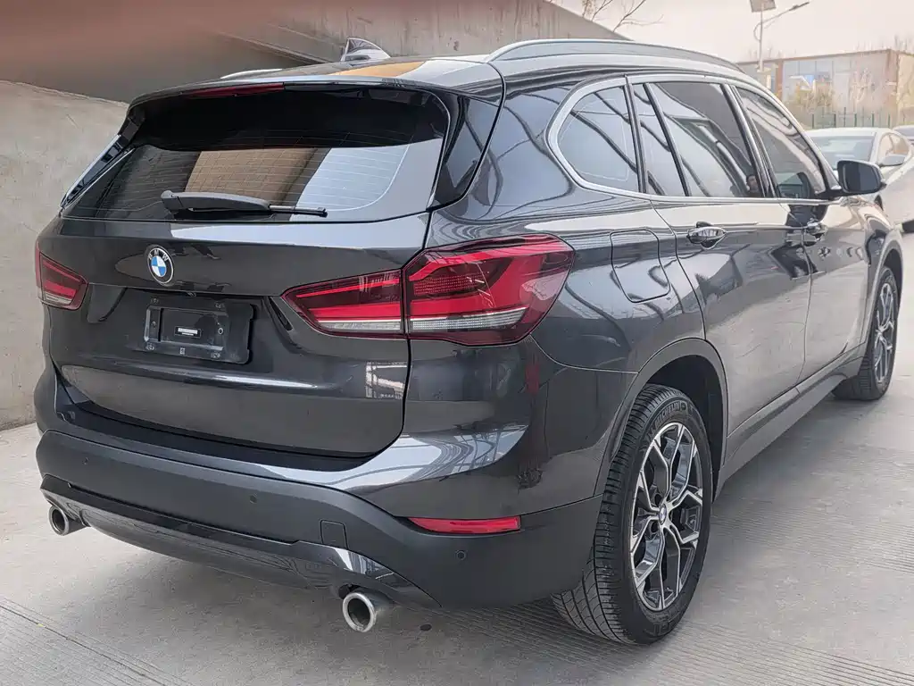 BMW X1 2021 — фото 11