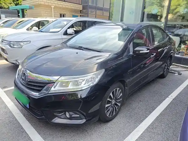 Honda Crider 2015