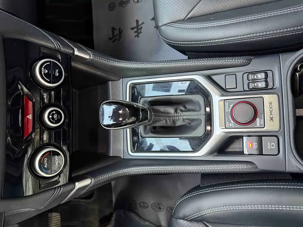 Subaru Forester 2022 — фото 19