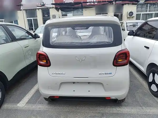 Wuling Hongguang MINIEV 2025