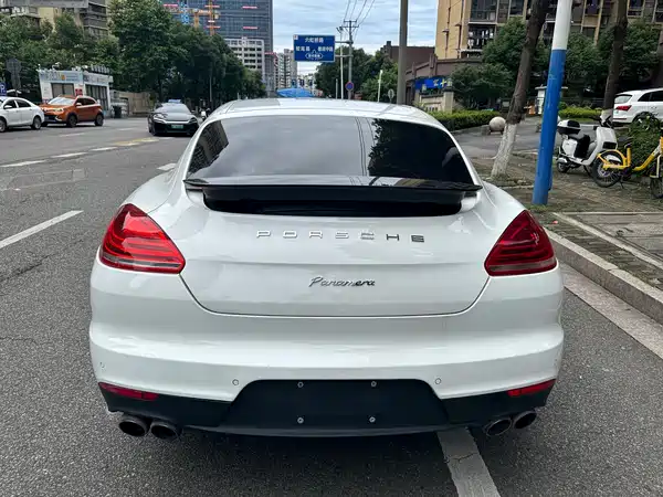 Porsche Panamera 2014
