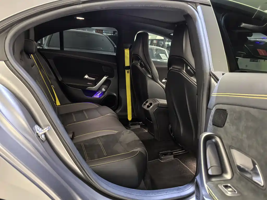 Mercedes-Benz CLA AMG 2020 — фото 16