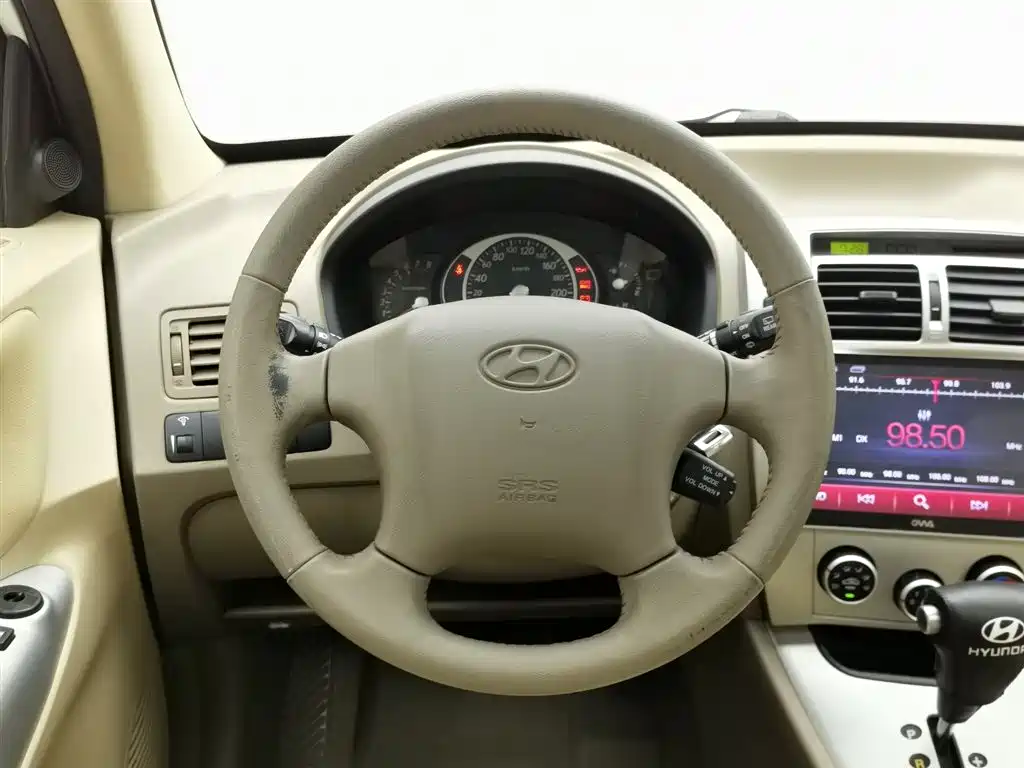 Hyundai Tucson 2013 — фото 11
