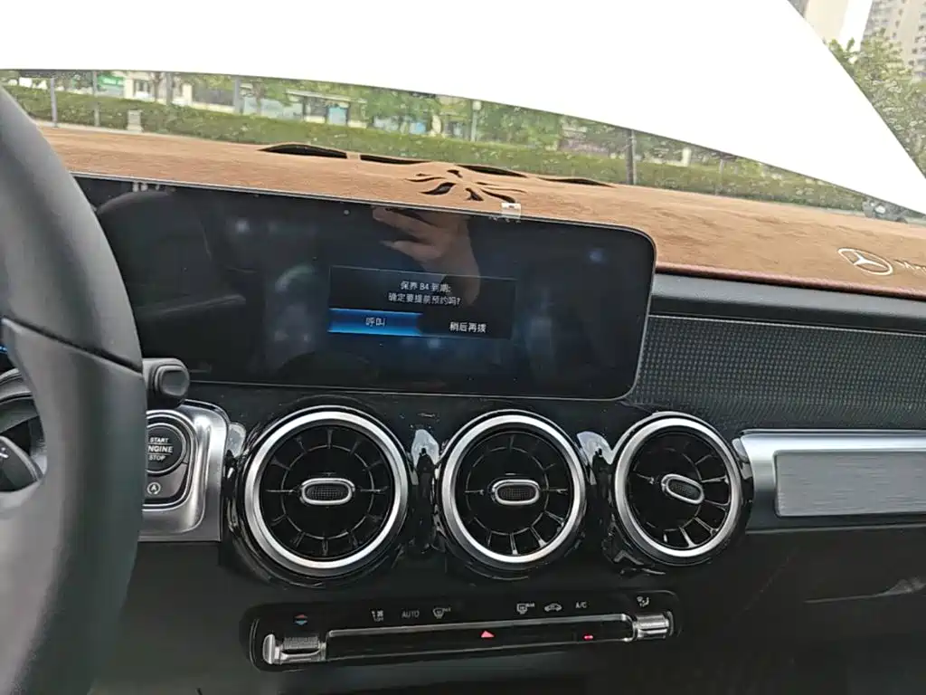 Mercedes-Benz GLB 2020 — фото 13
