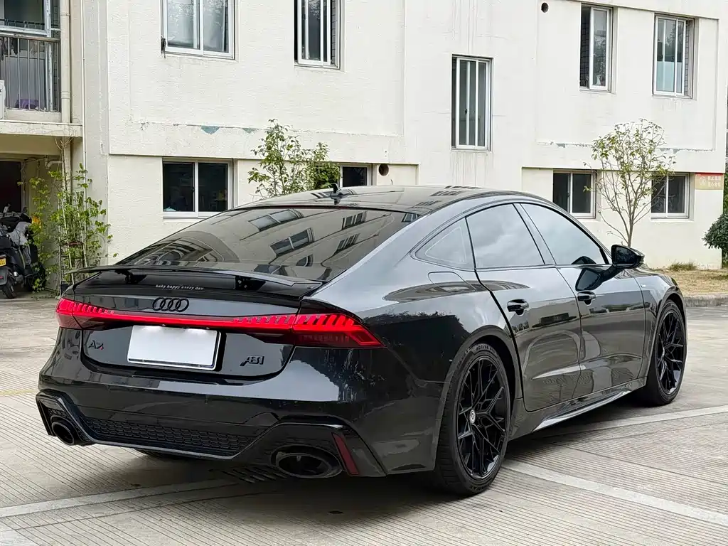 Audi A7 2024 — фото 14