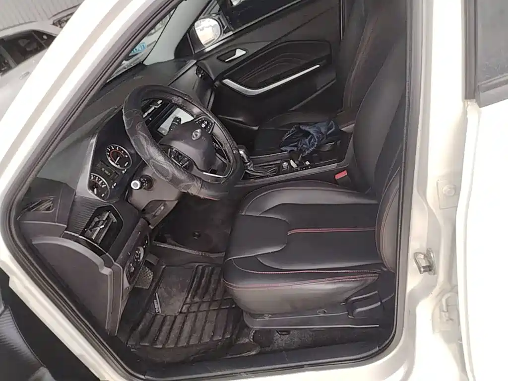 Chery Tiggo 3x 2021 — фото 15