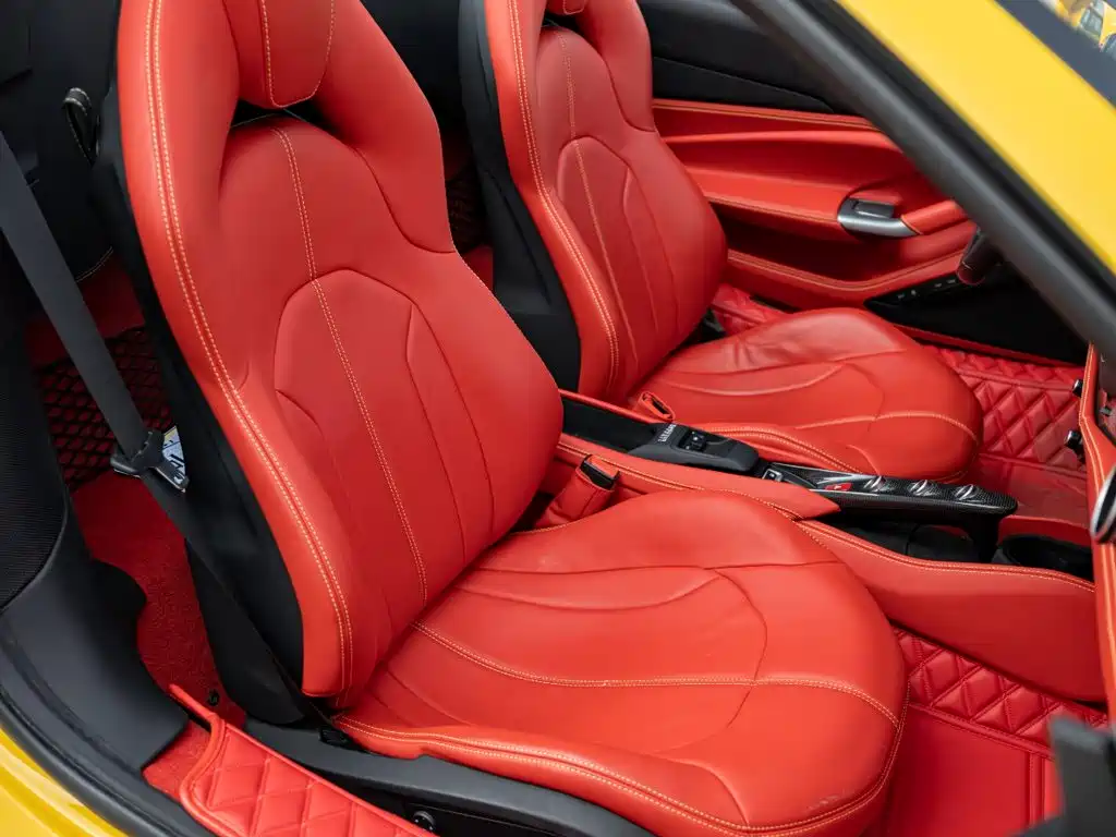 Ferrari F8 2022 — фото 16
