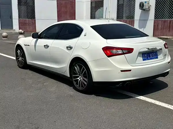 Maserati Ghibli 2016