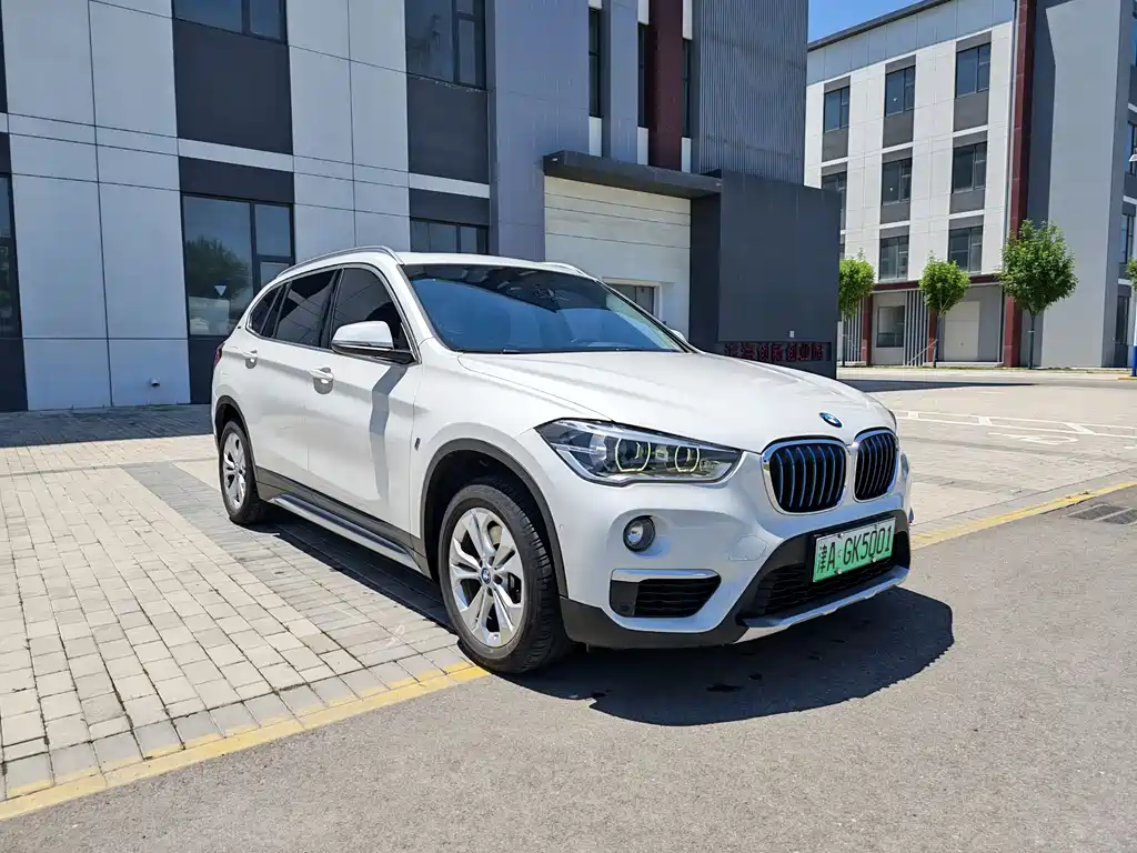 BMW X1 New Energy 2019 — фото 2