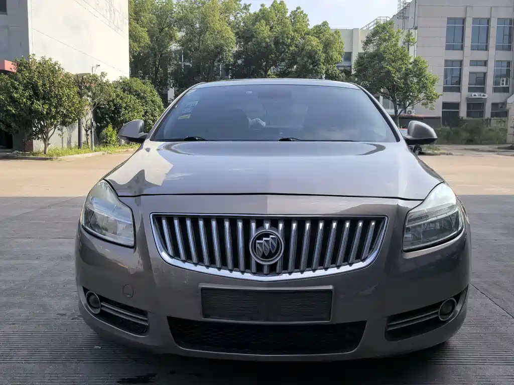 Buick Regal 2013 — фото 2