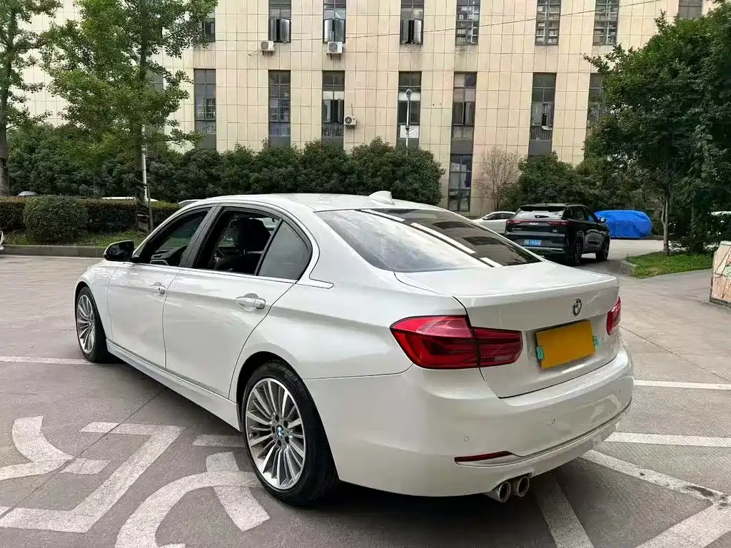 BMW 3 Series 2019