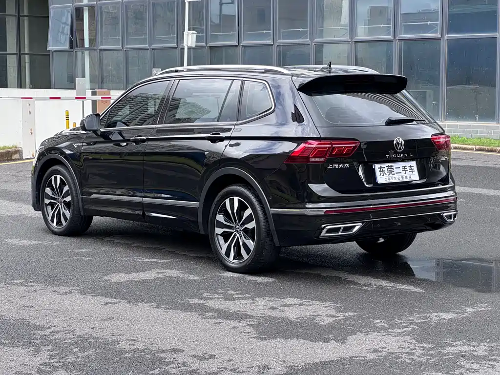 Volkswagen Tiguan L 2022 — фото 12