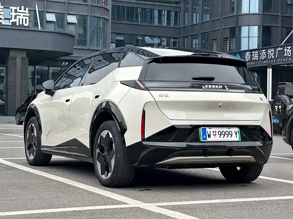Zeekr X 2023