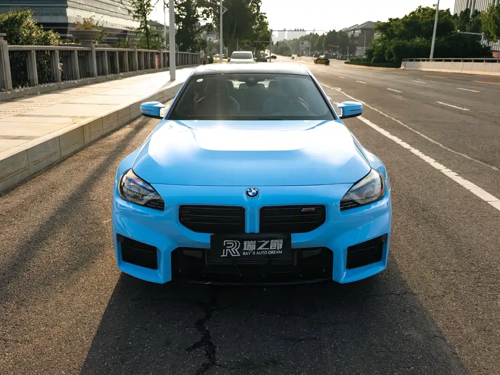 BMW M2 2025
