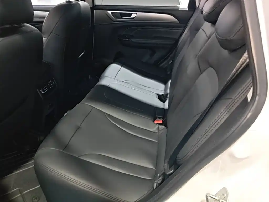 Haval M6 2023 — фото 17