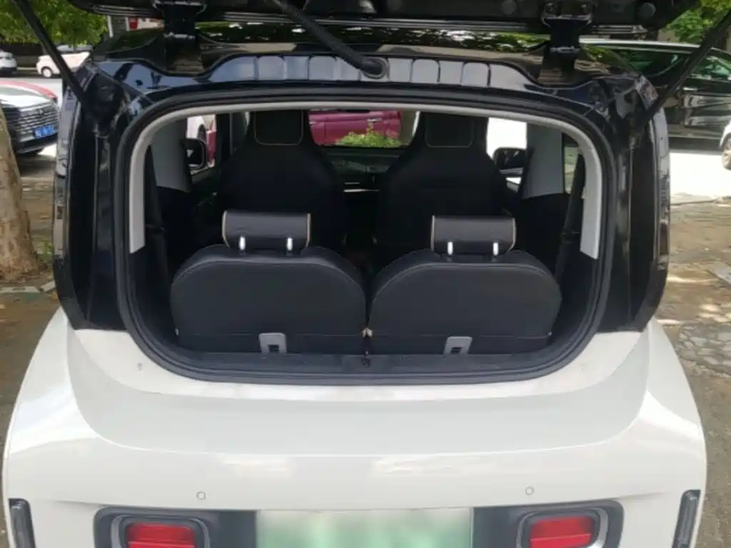 Baojun Kiwi EV 2022 — фото 15