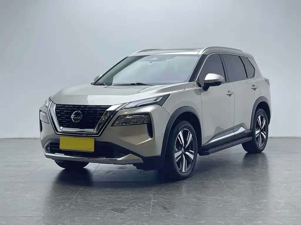 Nissan X-Trail 2022 — фото 1
