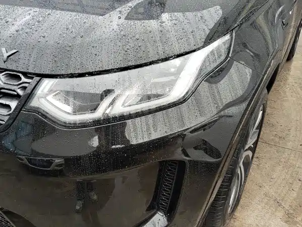 Land Rover Discovery Sport 2021