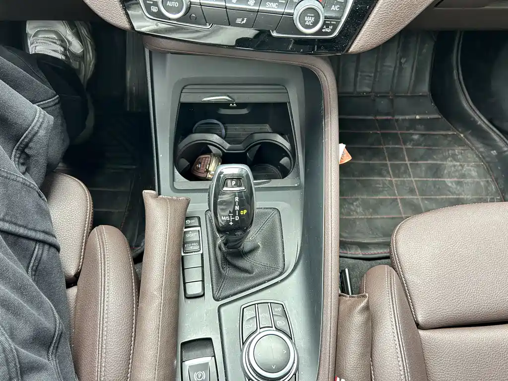 BMW X1 2022 — фото 12